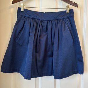 Banana Republic navy skirt w/pockets size 6